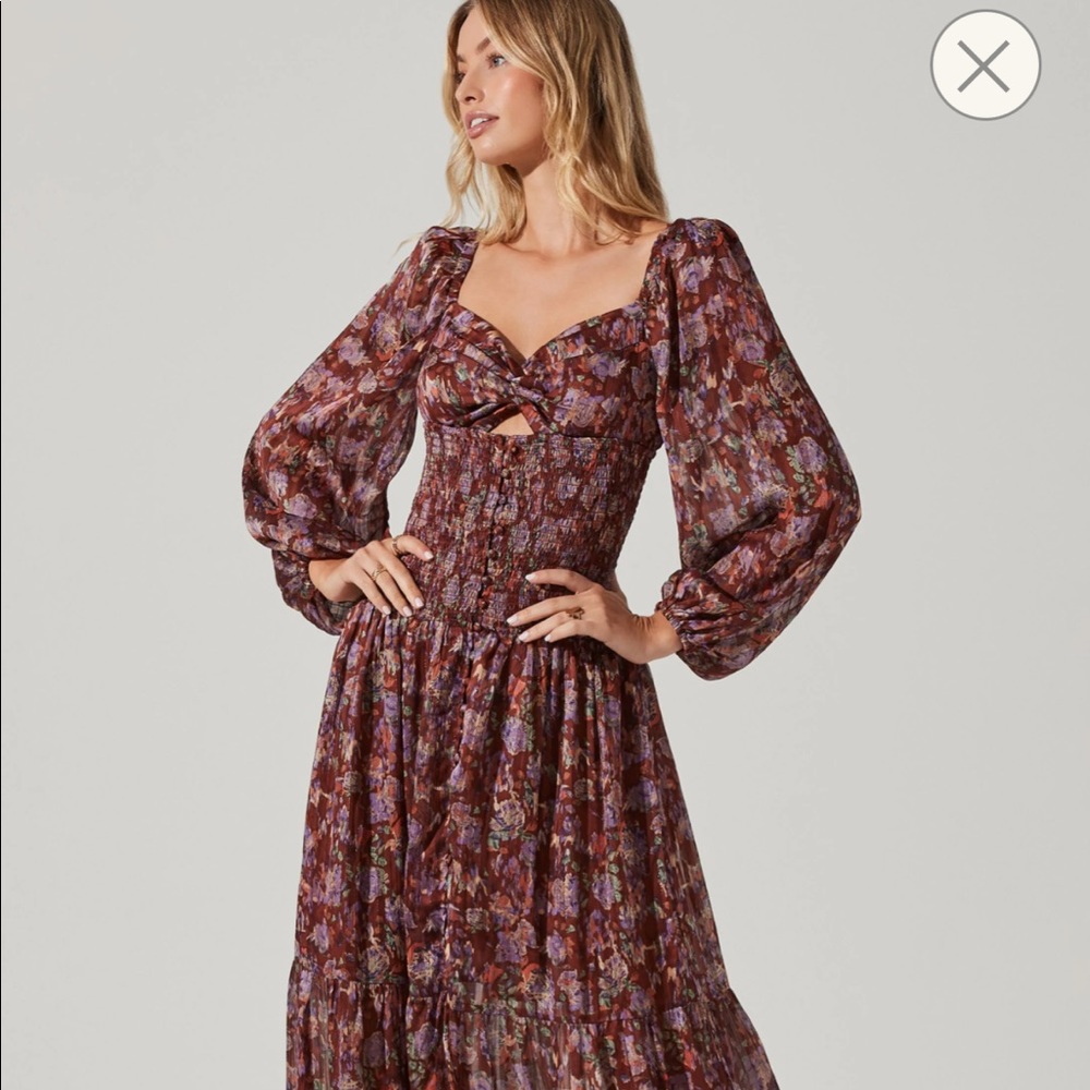 ASTR Arlette Floral Sweatheart Tiered Maxi Dress